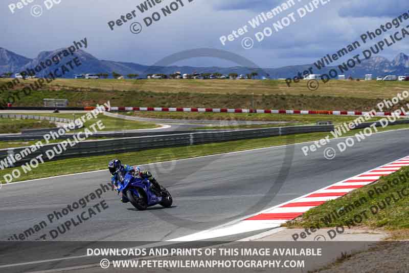 cadwell no limits trackday;cadwell park;cadwell park photographs;cadwell trackday photographs;enduro digital images;event digital images;eventdigitalimages;navarra;no limits trackdays;peter wileman photography;racing digital images;trackday digital images;trackday photos